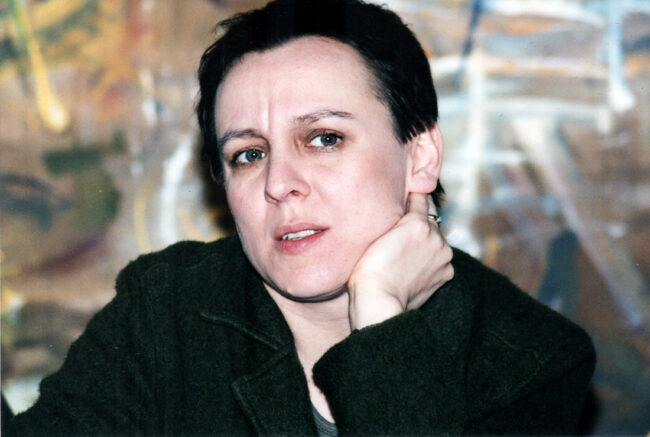 fot. Janusz Witowicz. Olga Tokarczuk na spotkaniu w Szajna Galerii w Rzeszowie, 9.02.1999.